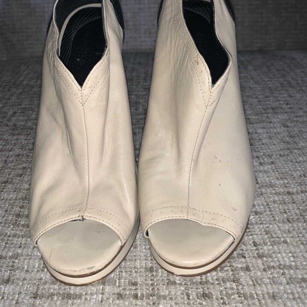 Booties - Picture 4 of 5